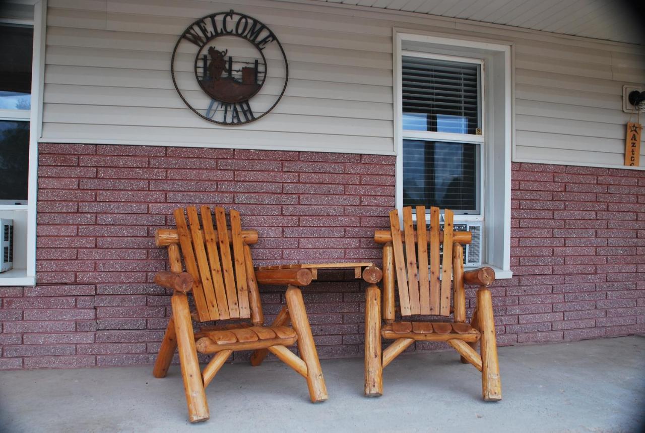 Cowboy Country Inn Ескаланте Екстериор снимка